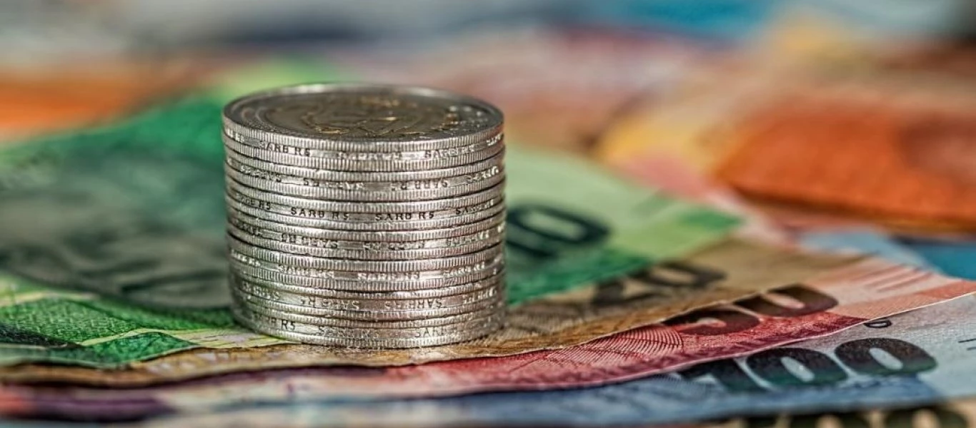 Εγγυημένα δάνεια: Τι αλλάζει με απόφαση Βεσυρόπουλου - 120 δόσεις από 20 ευρώ το μήνα